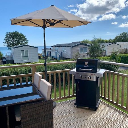 Lydstep Beach Bayview 3-Bedroom Holiday Home Tenby Eksteriør bilde