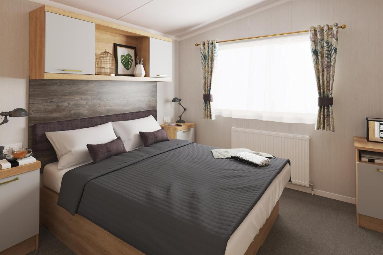Lydstep Beach Bayview 3-Bedroom Holiday Home Tenby Eksteriør bilde